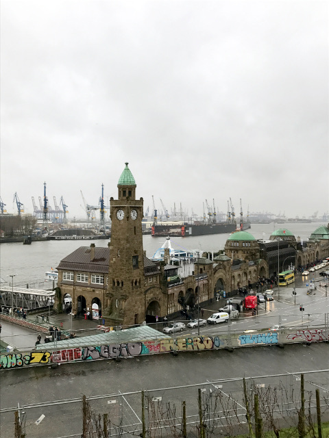 現在のハンブルク港