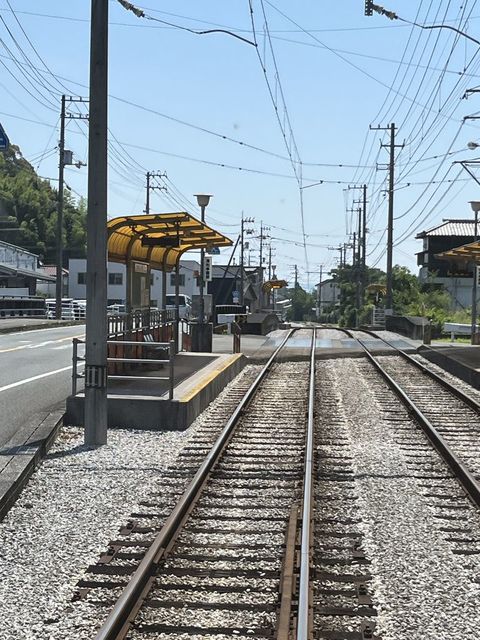 清和学園前側から